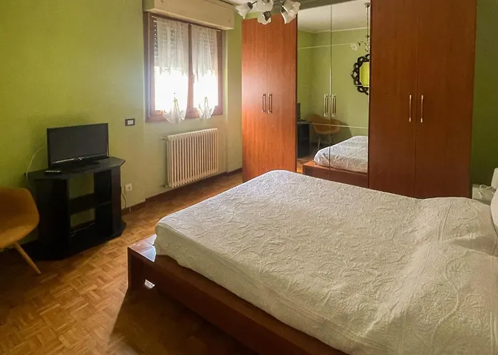 Three Towers Apartamento